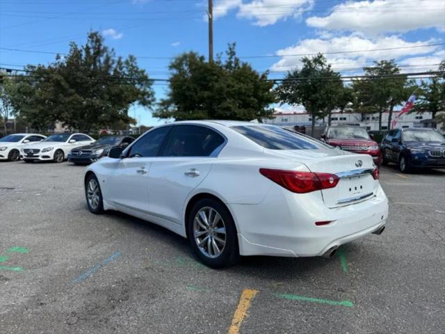 2015 INFINITI Q50 3.7