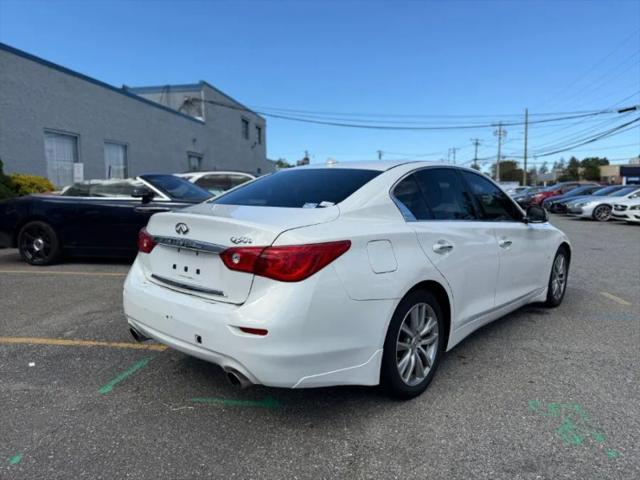 2015 INFINITI Q50 3.7