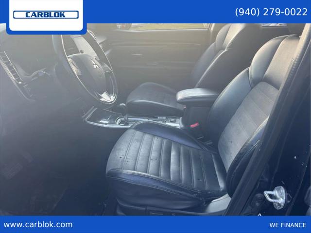 2019 Mitsubishi Outlander SE