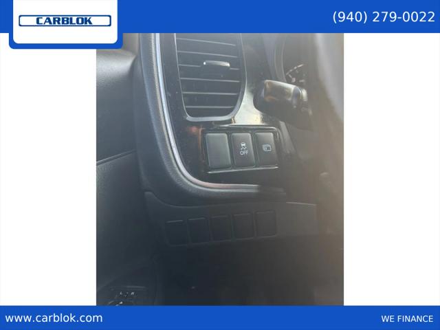 2019 Mitsubishi Outlander SE
