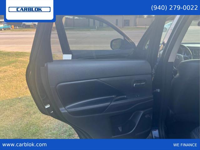 2019 Mitsubishi Outlander SE