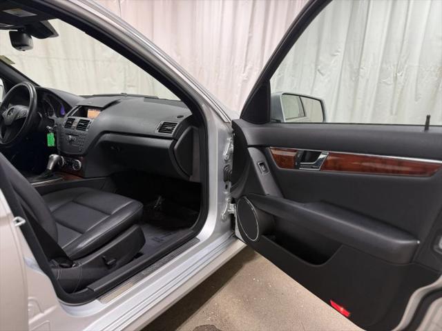 2010 Mercedes-Benz C-CLASS C 300 Sport