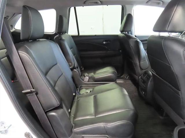 2022 Honda Pilot 2WD Touring 7 Passenger