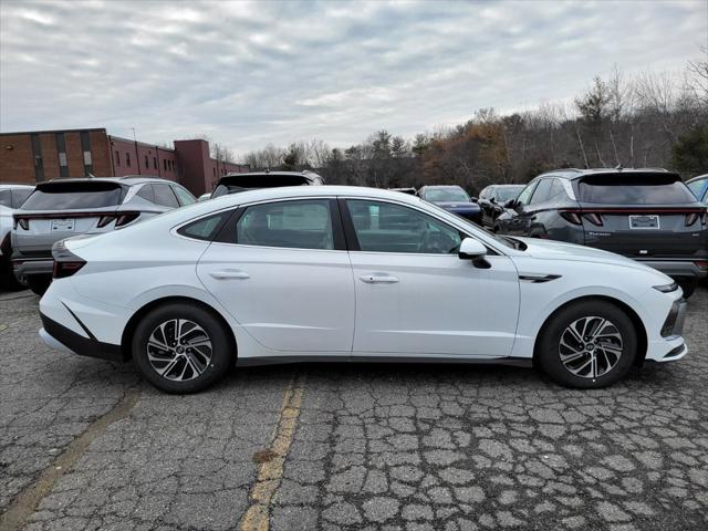 2026 Hyundai Sonata Hybrid Blue