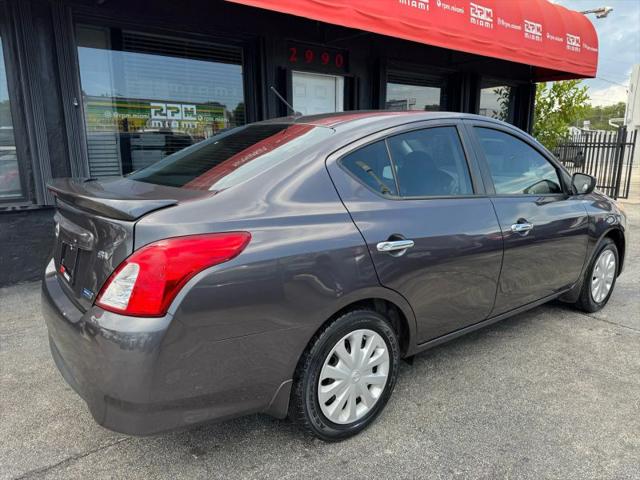 2015 Nissan Versa 1.6 SV