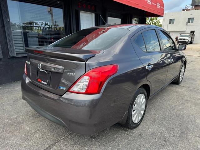 2015 Nissan Versa 1.6 SV