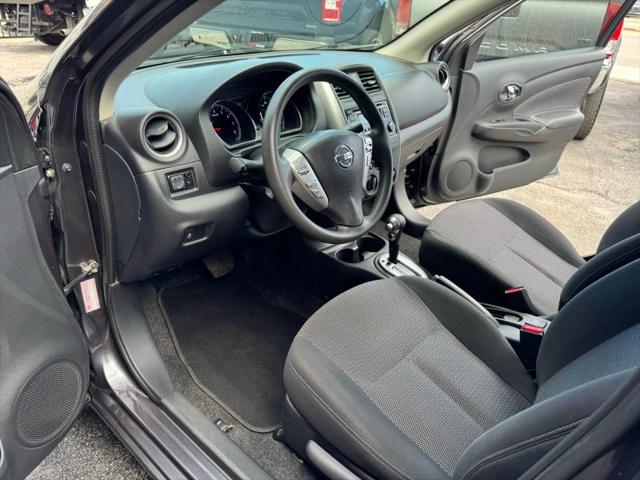 2015 Nissan Versa 1.6 SV