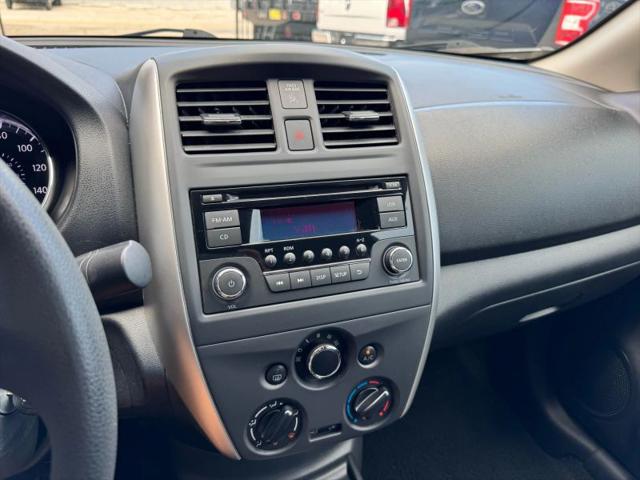 2015 Nissan Versa 1.6 SV