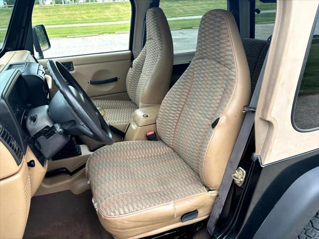 1999 Jeep Wrangler SE