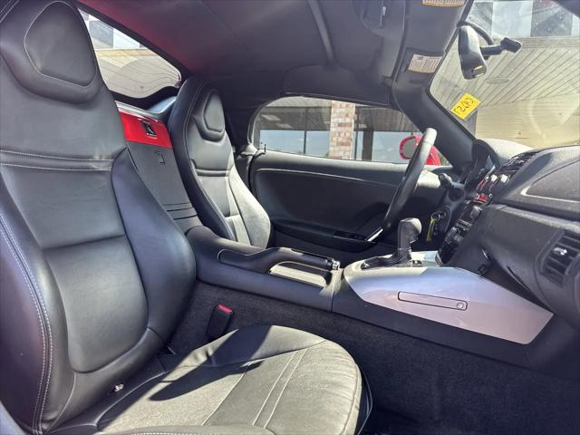 2007 Saturn Sky Base