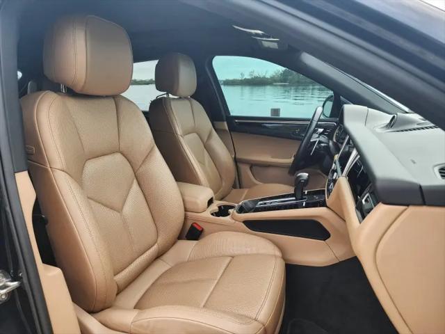 2023 Porsche Macan T