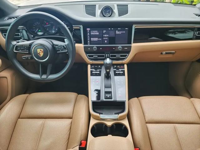 2023 Porsche Macan T
