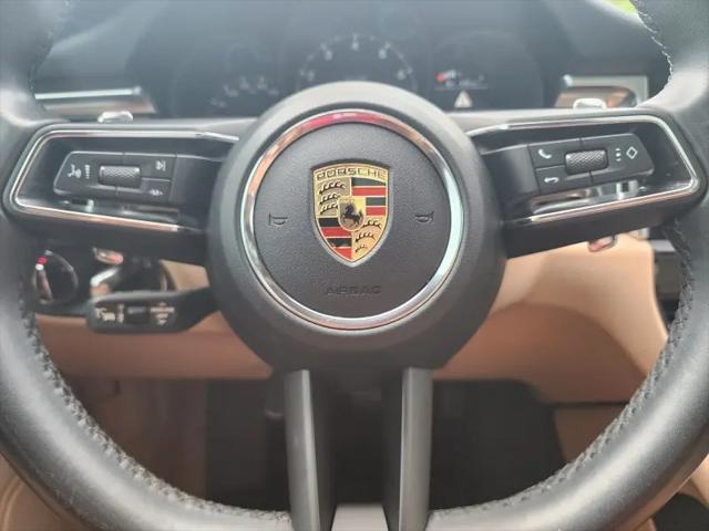 2023 Porsche Macan T