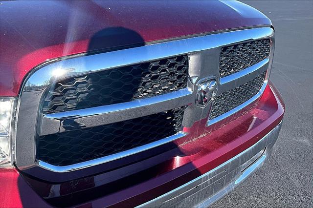 2024 Ram 1500 Classic SLT Quad Cab 4x2 6'4" Box