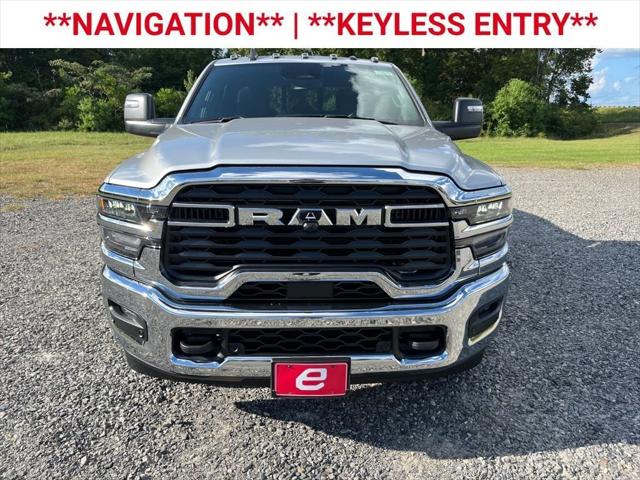 2026 RAM Ram 3500 RAM 3500 TRADESMAN CREW CAB 4X4 8 BOX