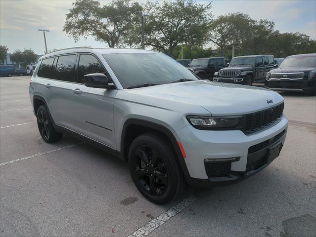 2023 Jeep Grand Cherokee L Limited 4x4