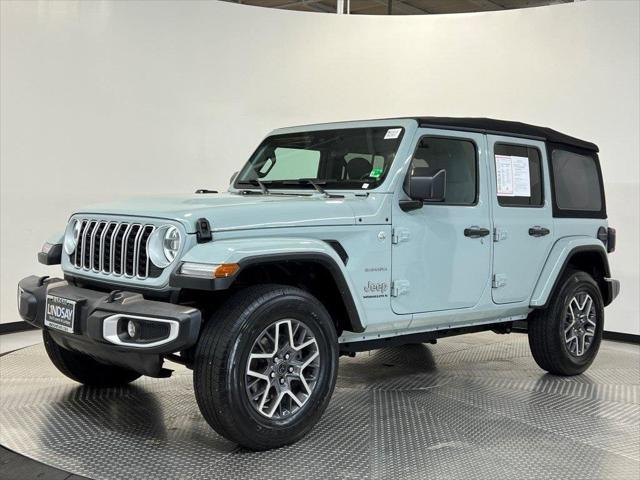 2024 Jeep Wrangler 4-Door Sahara 4x4