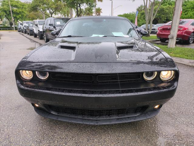 2021 Dodge Challenger SXT