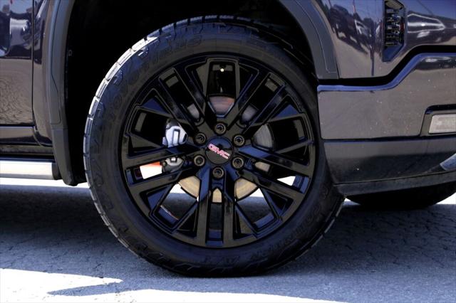 2022 GMC Sierra 1500 4WD Crew Cab Short Box Denali