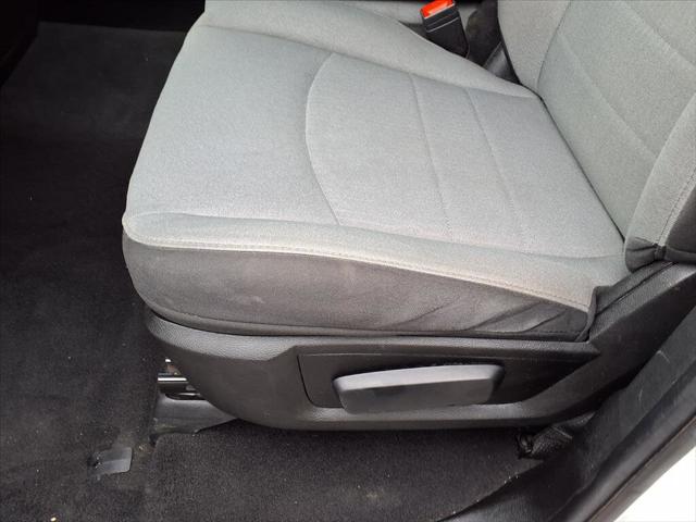 2024 Ram 1500 Classic SLT Quad Cab 4x4 6'4" Box