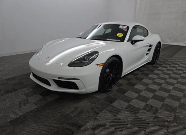 2025 Porsche 718 Cayman Style Edition