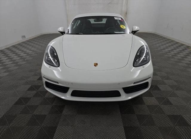 2025 Porsche 718 Cayman Style Edition