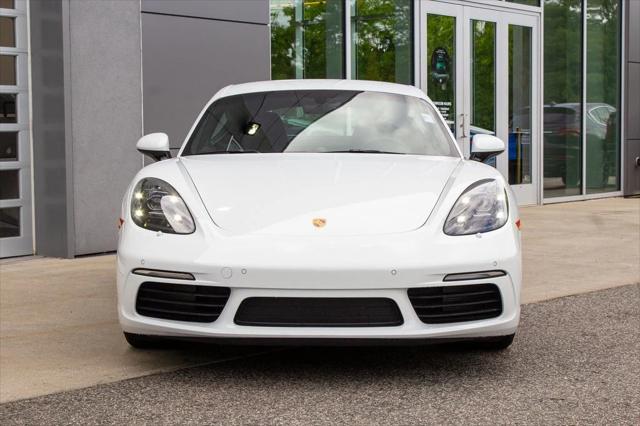 2025 Porsche 718 Cayman Style Edition