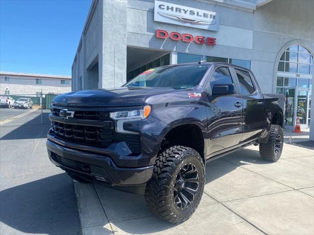 2022 Chevrolet Silverado 1500 4WD Crew Cab Short Bed RST