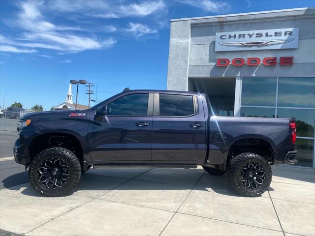 2022 Chevrolet Silverado 1500 4WD Crew Cab Short Bed RST