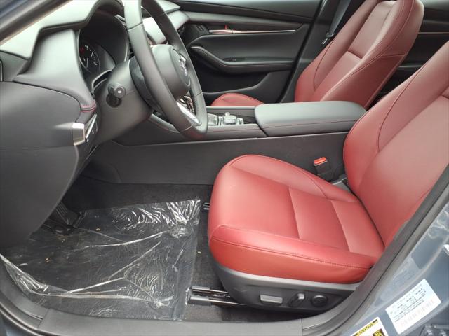 2025 Mazda Mazda3 2.5 S Carbon Edition