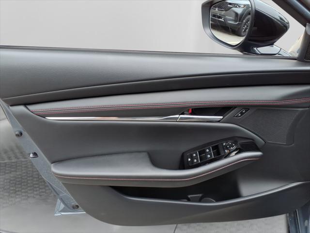2025 Mazda Mazda3 2.5 S Carbon Edition