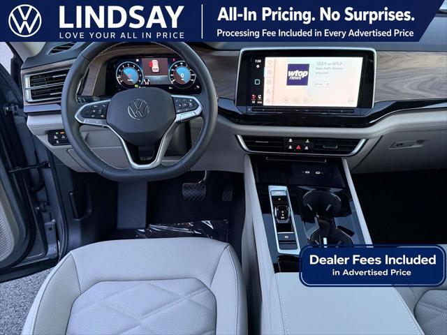 2026 Volkswagen Atlas SE with Technology