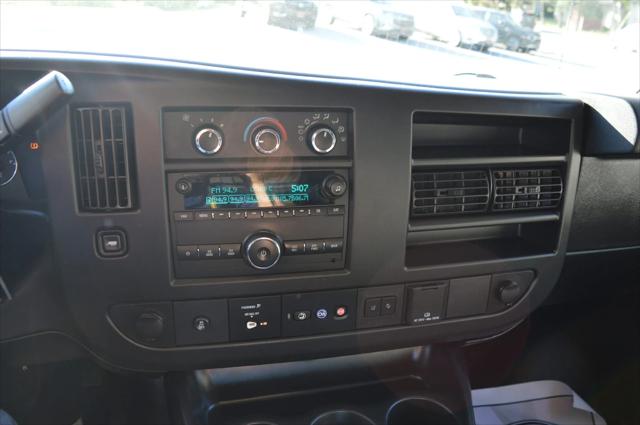2021 Chevrolet Express Cargo Van RWD 2500 Extended Wheelbase WT