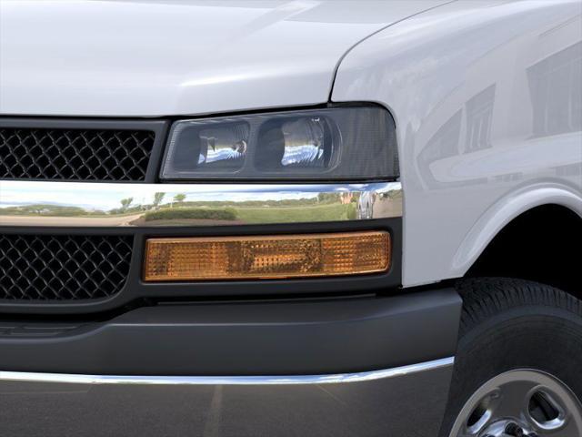2025 Chevrolet Express Cutaway Work Van