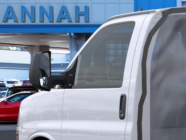 2025 Chevrolet Express Cutaway Work Van