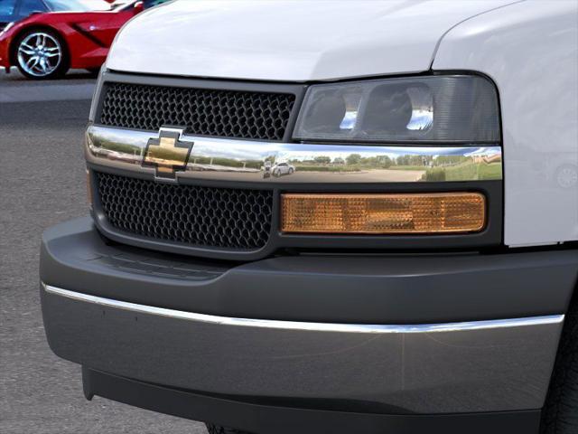 2025 Chevrolet Express Cutaway Work Van