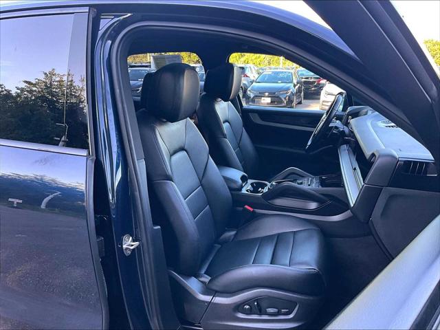 2024 Porsche Cayenne Unknown
