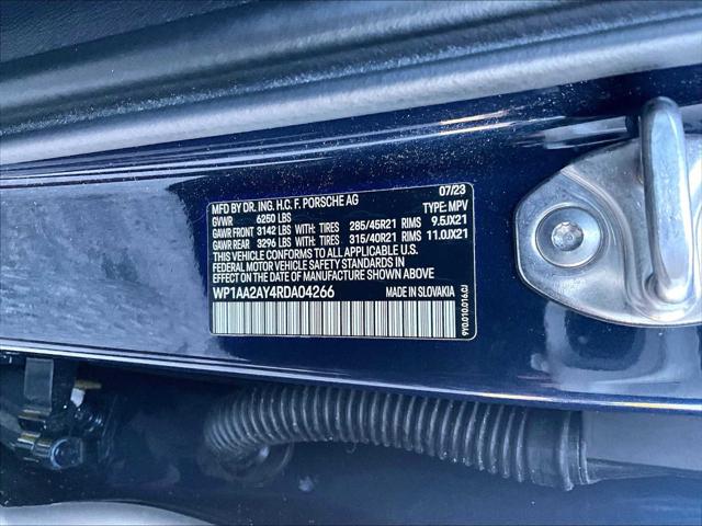 2024 Porsche Cayenne Unknown