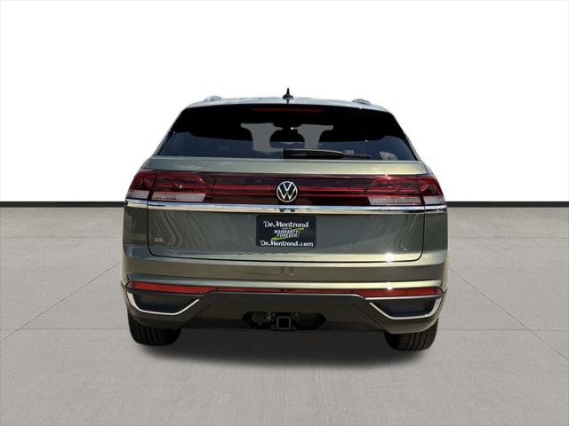 2026 Volkswagen Atlas Cross Sport SE with Technology