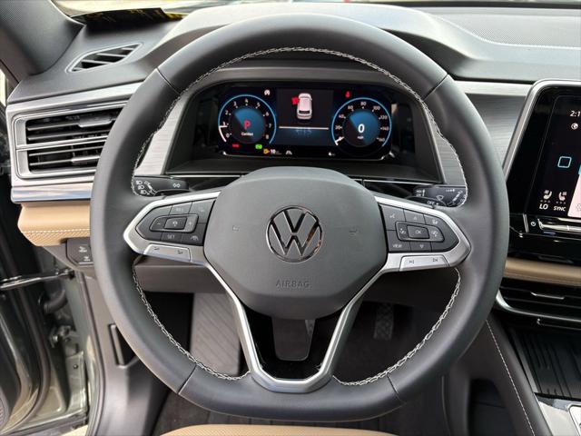 2026 Volkswagen Atlas Cross Sport SE with Technology