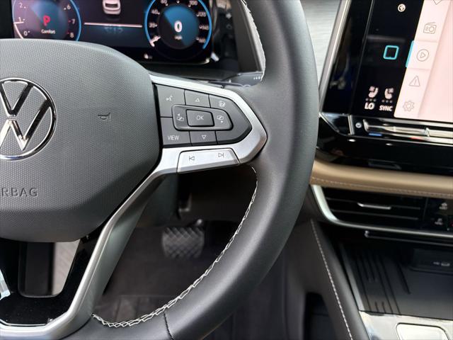 2026 Volkswagen Atlas Cross Sport SE with Technology