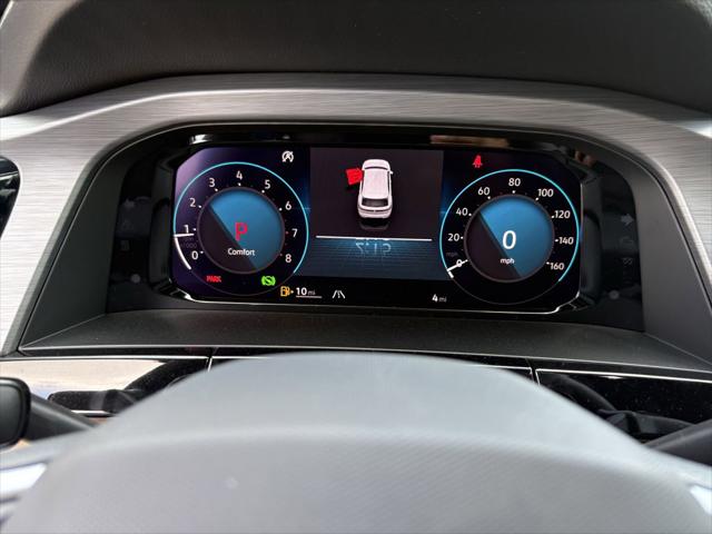 2026 Volkswagen Atlas Cross Sport SE with Technology