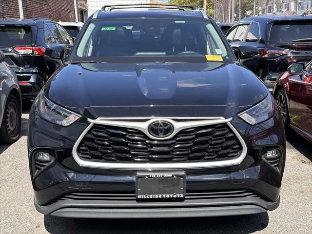 2022 Toyota Highlander XLE [4]