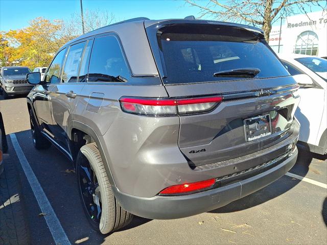 2025 Jeep Grand Cherokee GRAND CHEROKEE LIMITED 4X4 2025 Jeep Grand Cherokee GRAND CHEROKEE LIMITED 4X4