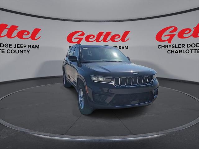 2025 Jeep Grand Cherokee GRAND CHEROKEE LAREDO X 4X4