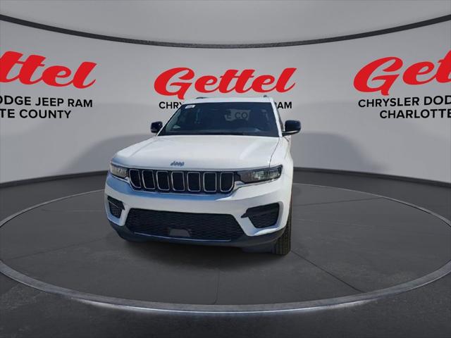 2025 Jeep Grand Cherokee GRAND CHEROKEE LAREDO X 4X4 2025 Jeep Grand Cherokee GRAND CHEROKEE LAREDO X 4X4