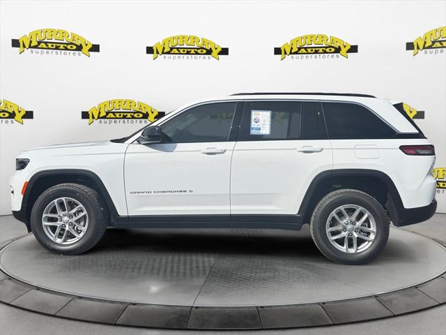 2025 Jeep Grand Cherokee GRAND CHEROKEE LAREDO X 4X2
