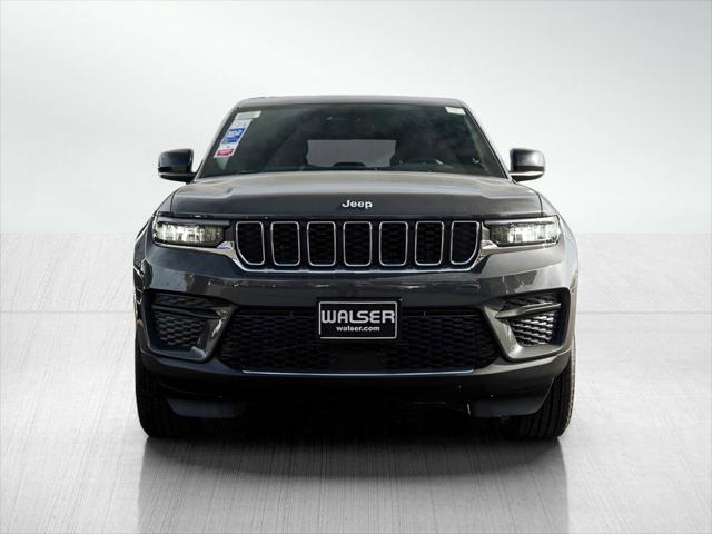 2025 Jeep Grand Cherokee GRAND CHEROKEE LAREDO X 4X4 2025 Jeep Grand Cherokee GRAND CHEROKEE LAREDO X 4X4