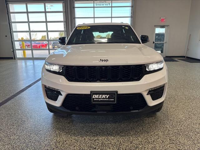 2025 Jeep Grand Cherokee GRAND CHEROKEE LIMITED 4X4 2025 Jeep Grand Cherokee GRAND CHEROKEE LIMITED 4X4