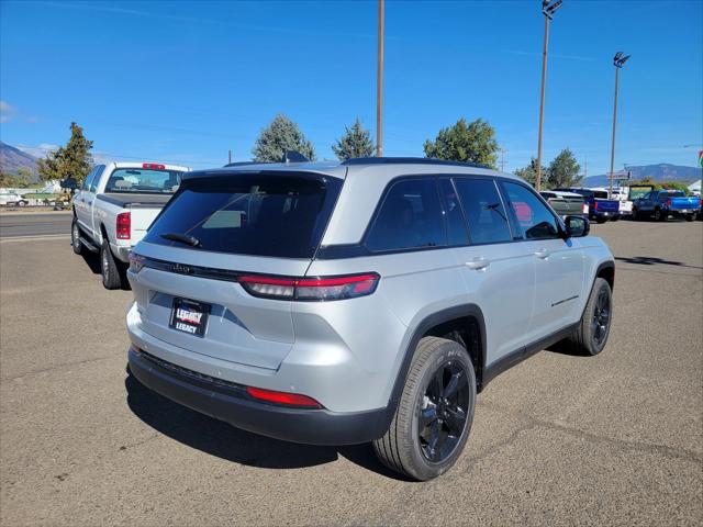 2025 Jeep Grand Cherokee GRAND CHEROKEE ALTITUDE X 4X4 2025 Jeep Grand Cherokee GRAND CHEROKEE ALTITUDE X 4X4